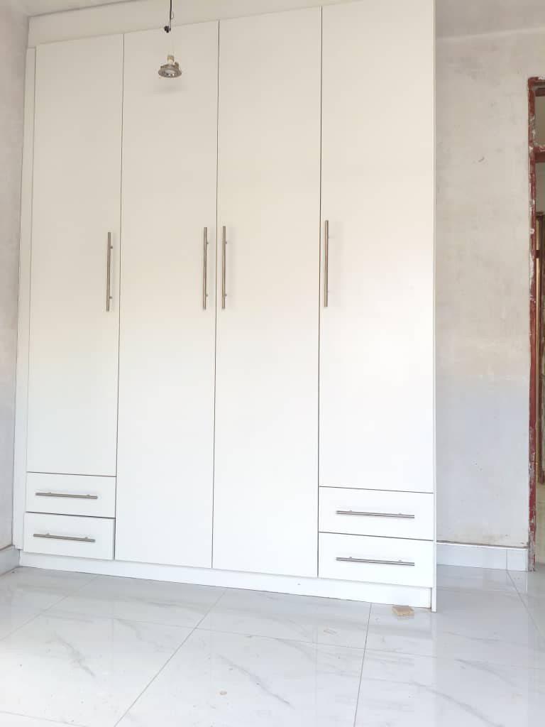 Office & Shop Fitting